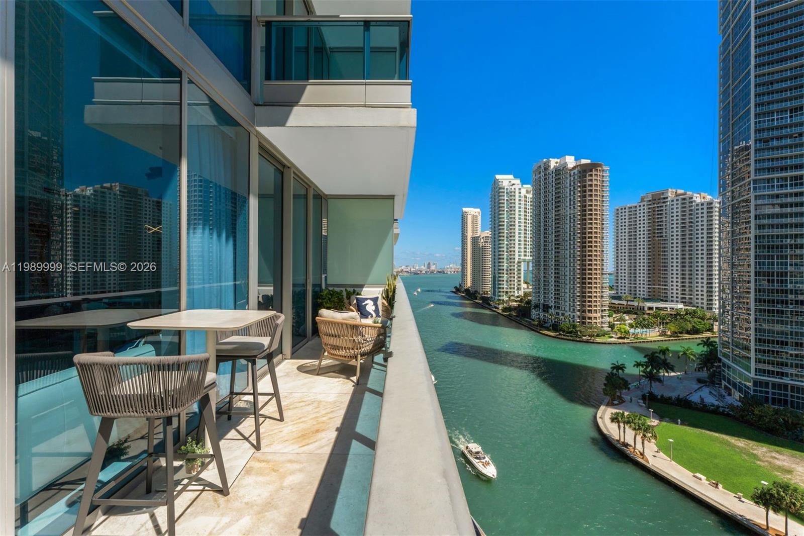 200 Biscayne Boulevard Way #1406, Miami FL 33131