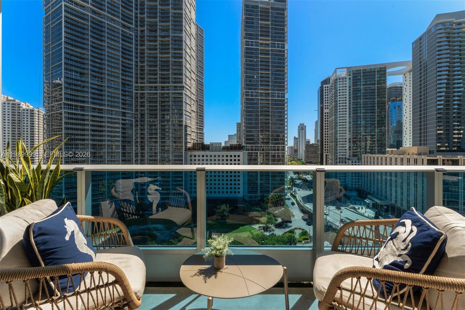 200 Biscayne Boulevard Way #1406, Miami FL 33131