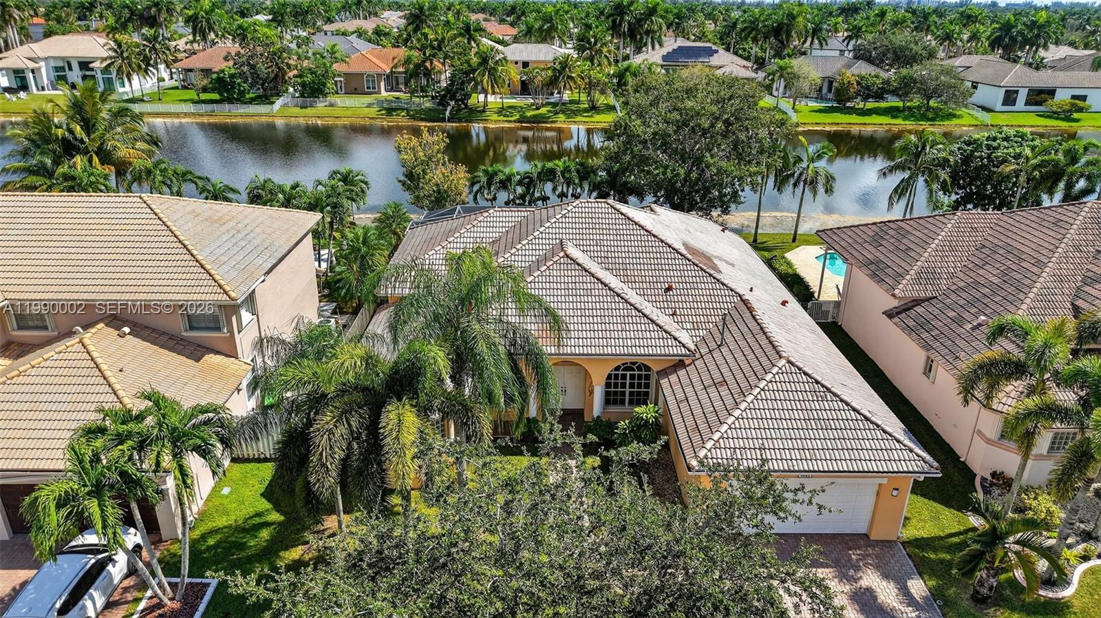 1845 NW 139th Ter, Pembroke Pines FL 33028
