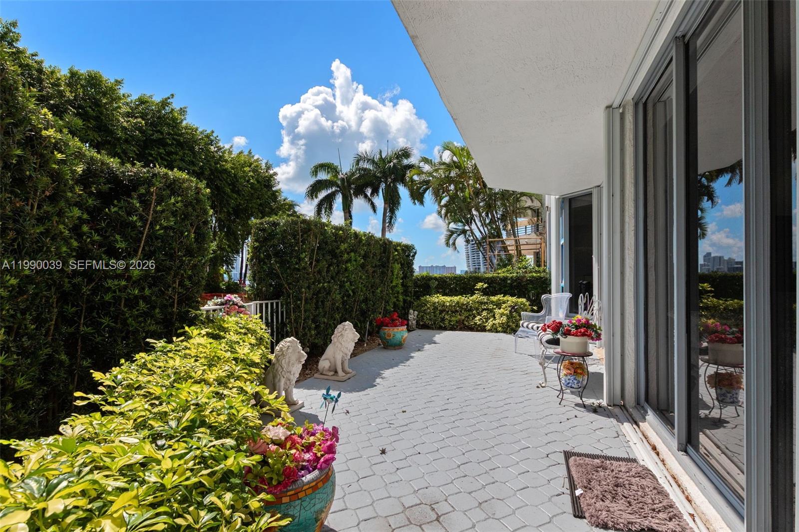 3530 Mystic Pointe Dr #114, Aventura FL 33180