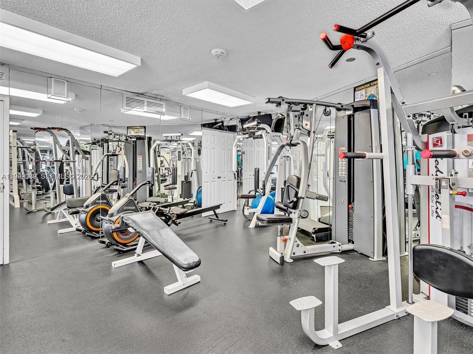 3530 Mystic Pointe Dr #114, Aventura FL 33180