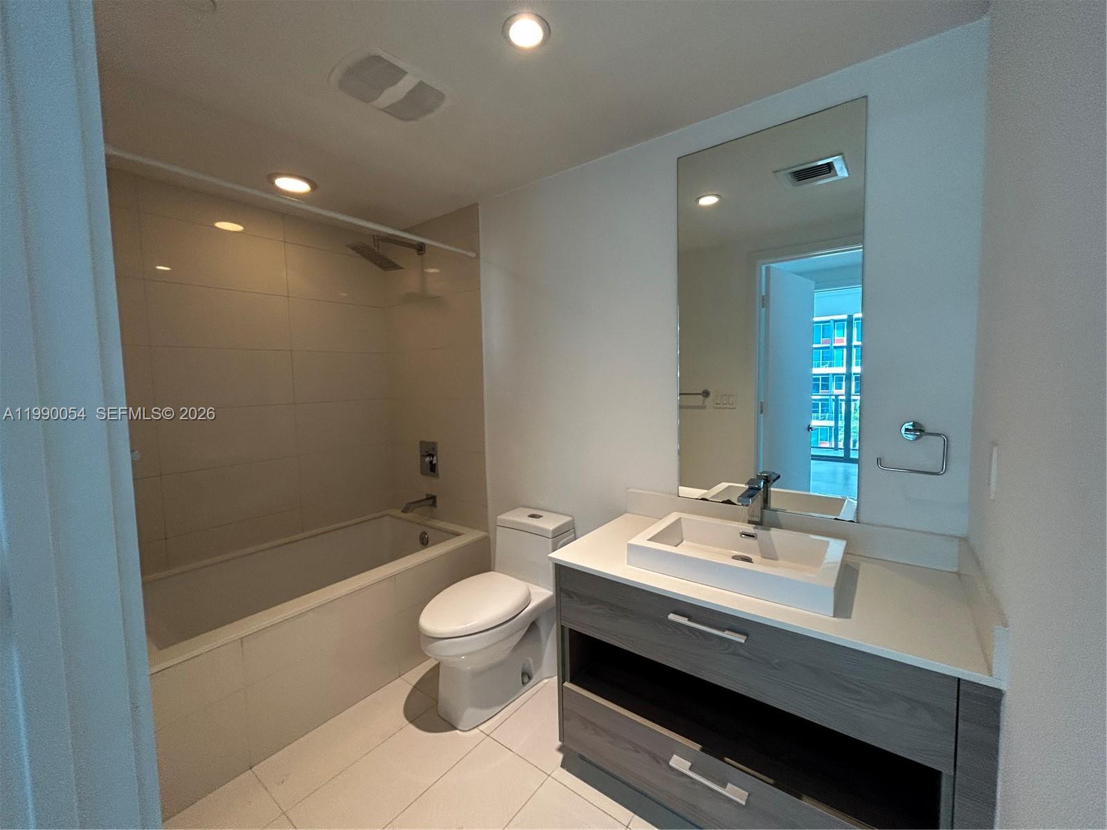 1300 S Miami Ave #1607, Miami FL 33130