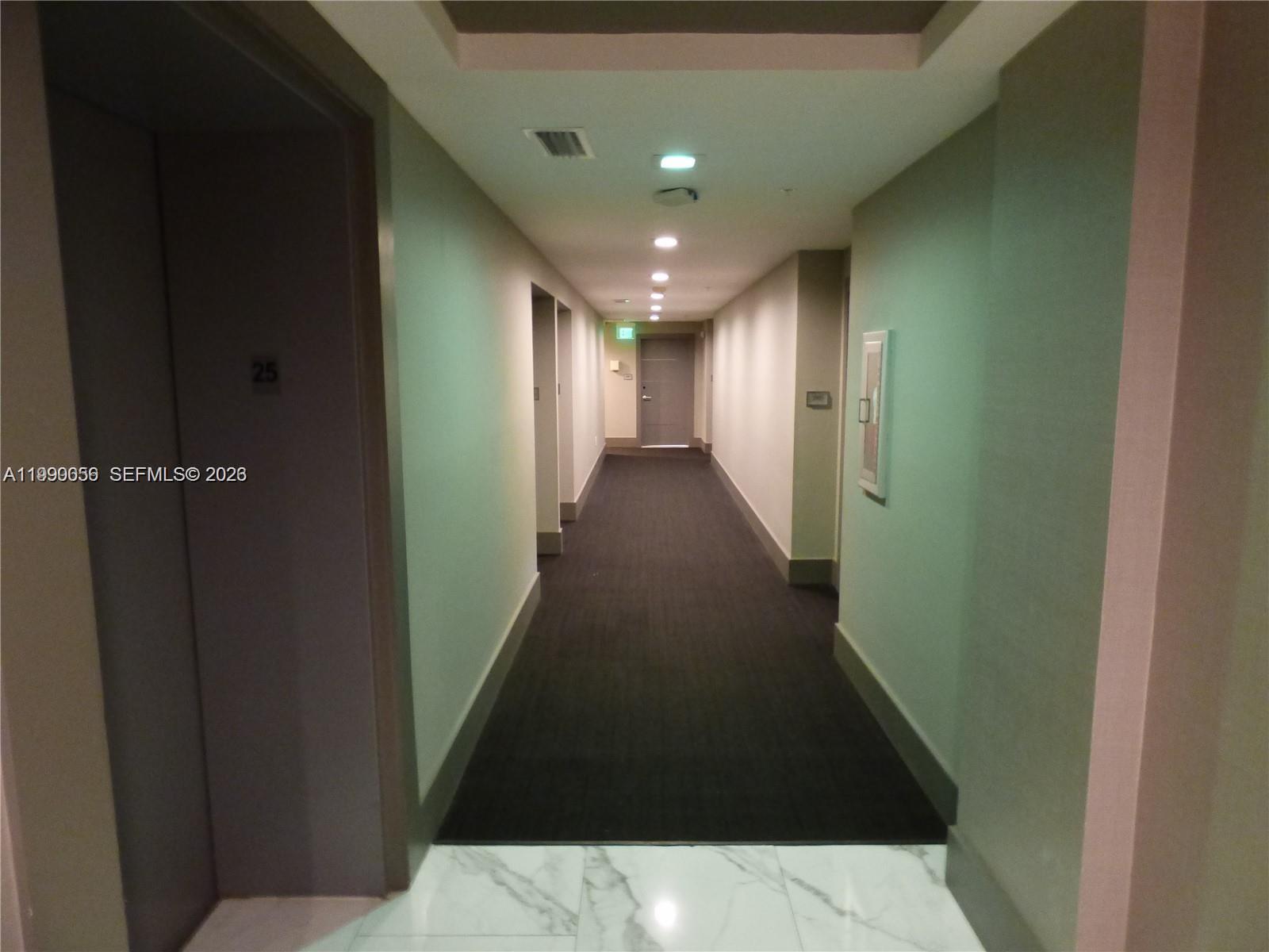 185 SE 14th Ter #2504, Miami FL 33131