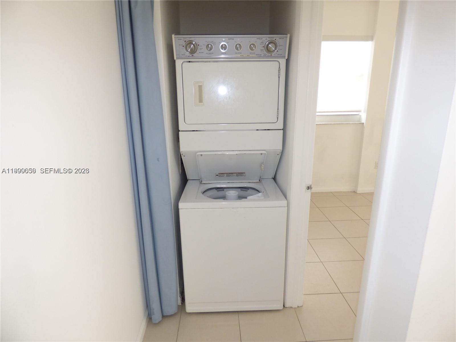 185 SE 14th Ter #2504, Miami FL 33131