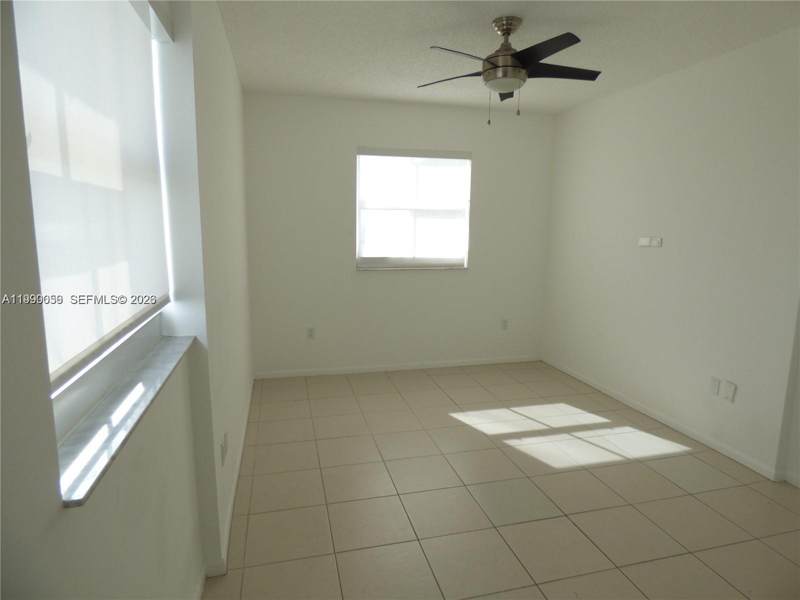 185 SE 14th Ter #2504, Miami FL 33131