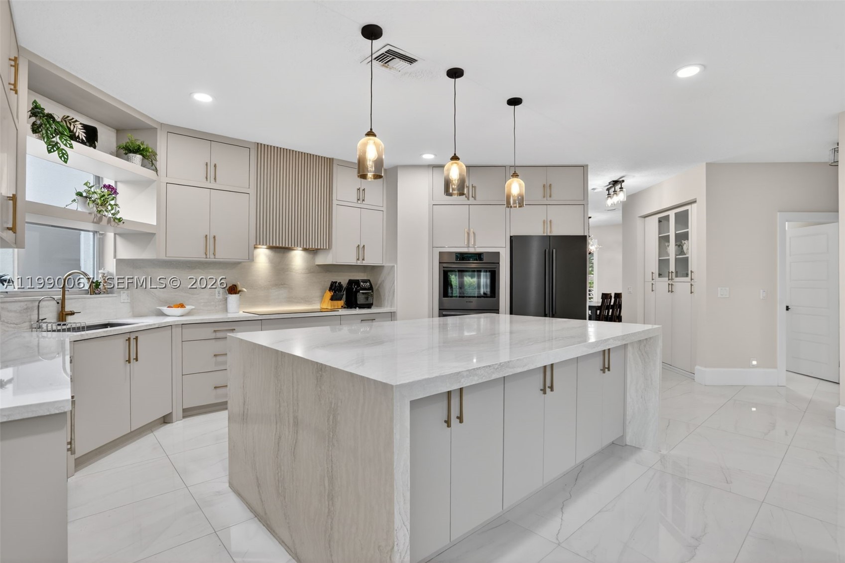 4953 Kensington Cir, Coral Springs FL 33076