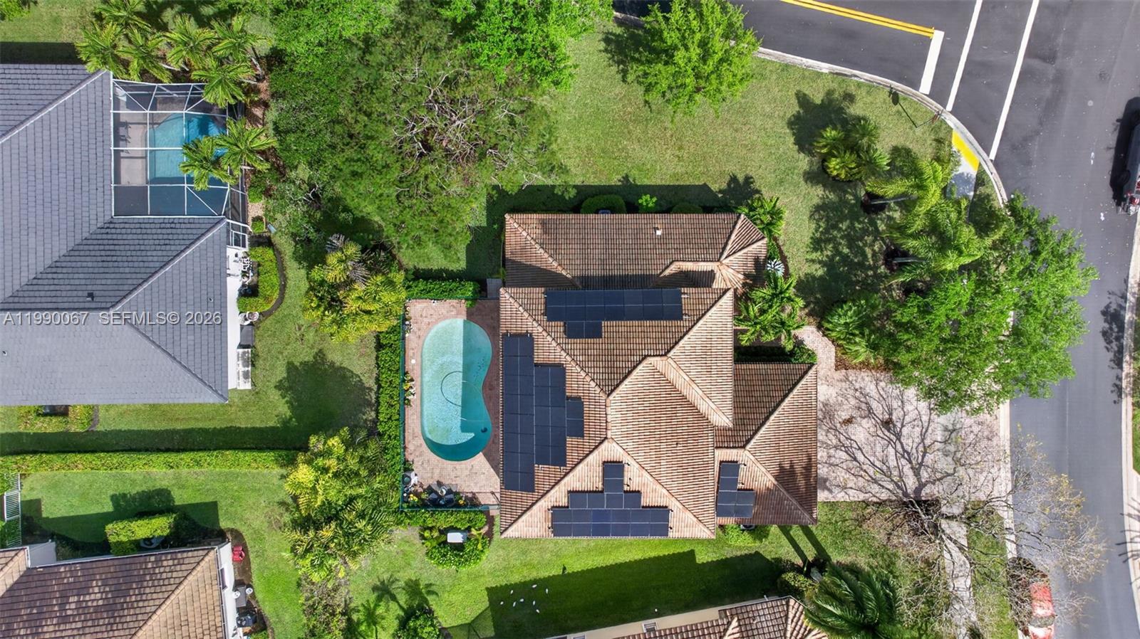 4953 Kensington Cir, Coral Springs FL 33076