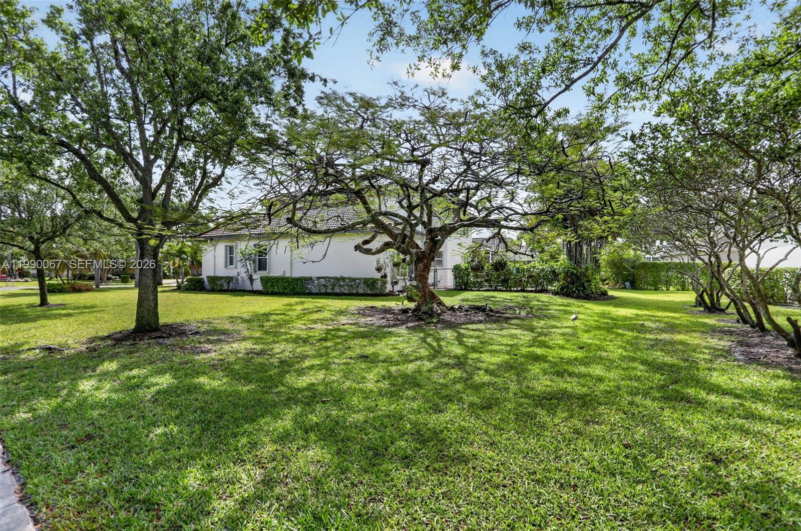 4953 Kensington Cir, Coral Springs FL 33076