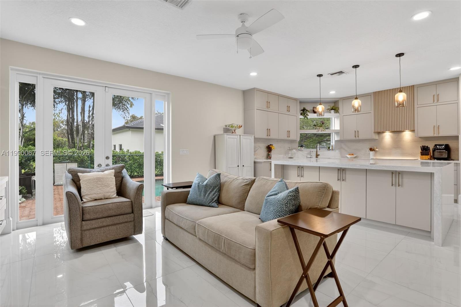 4953 Kensington Cir, Coral Springs FL 33076