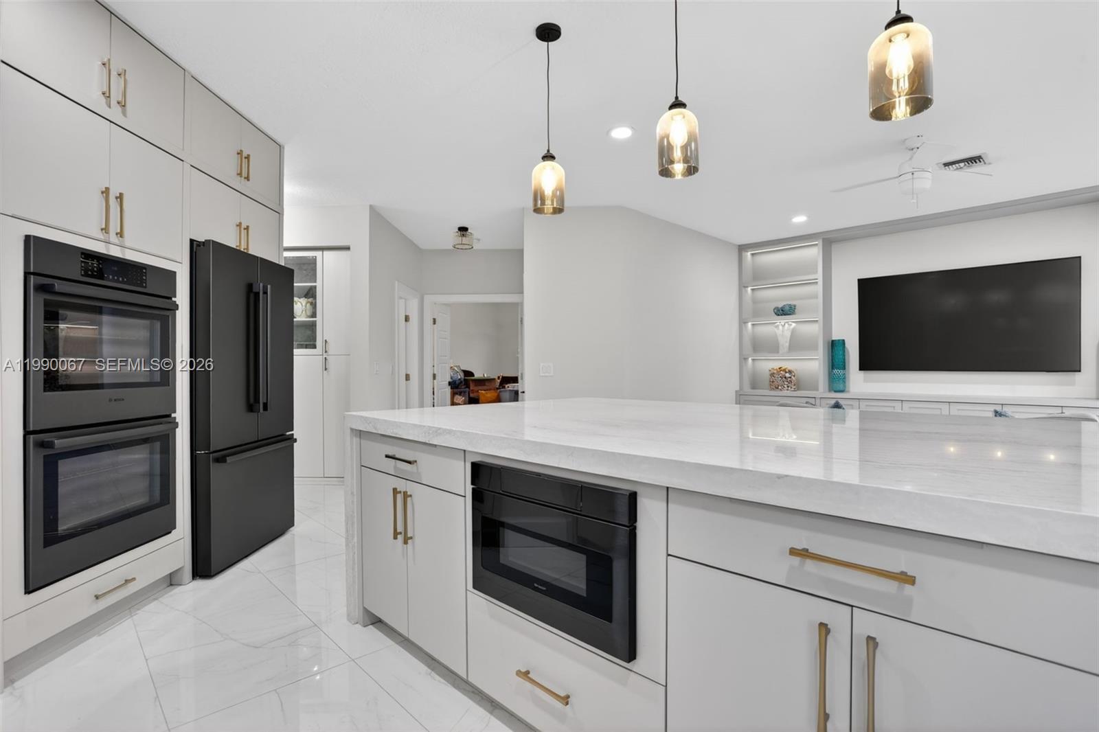 4953 Kensington Cir, Coral Springs FL 33076