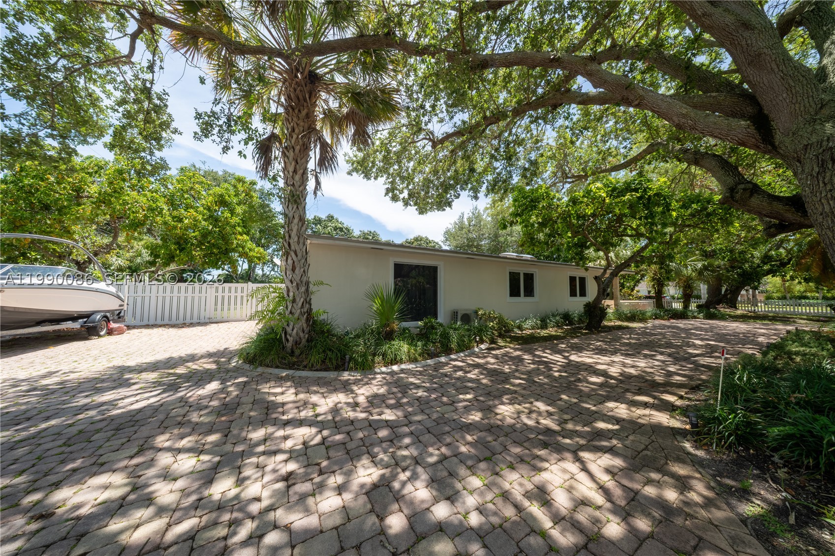 16445 SW 80th Ave, Palmetto Bay FL 33157