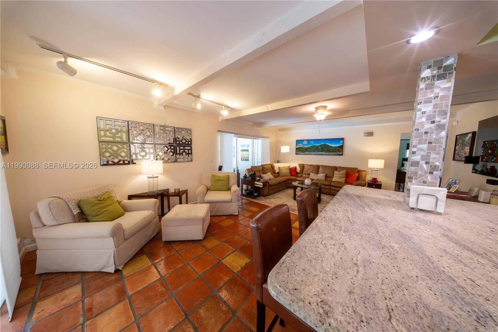 16445 SW 80th Ave, Palmetto Bay FL 33157