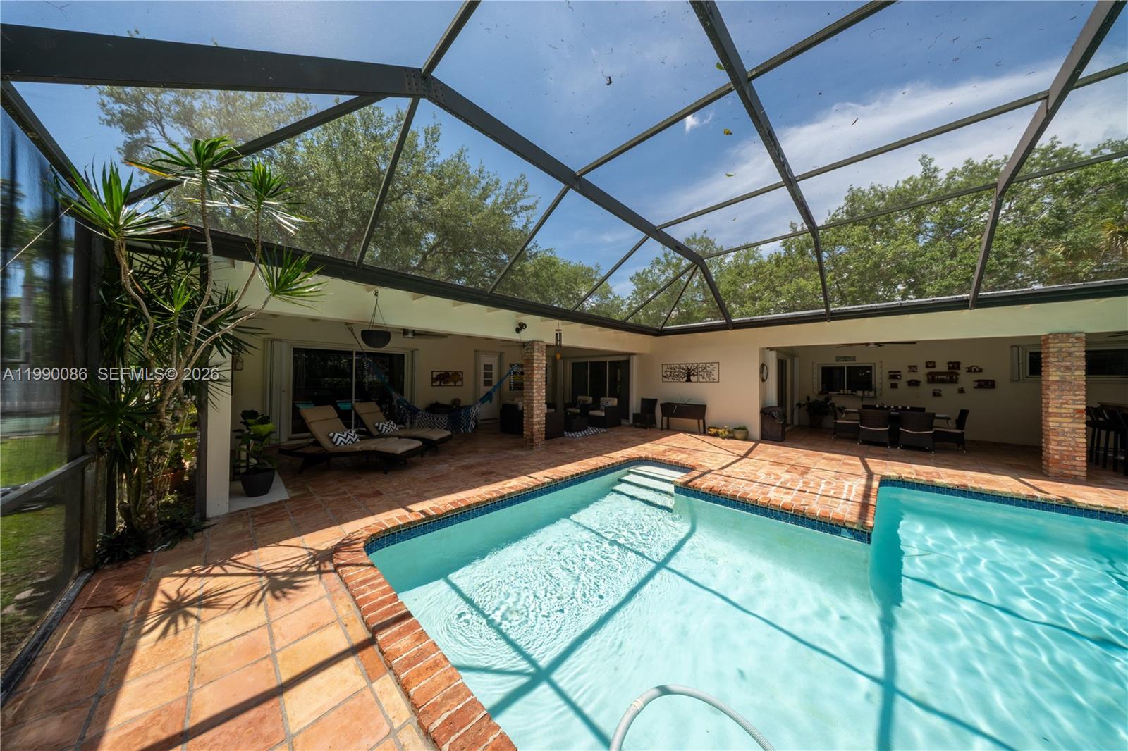 16445 SW 80th Ave, Palmetto Bay FL 33157
