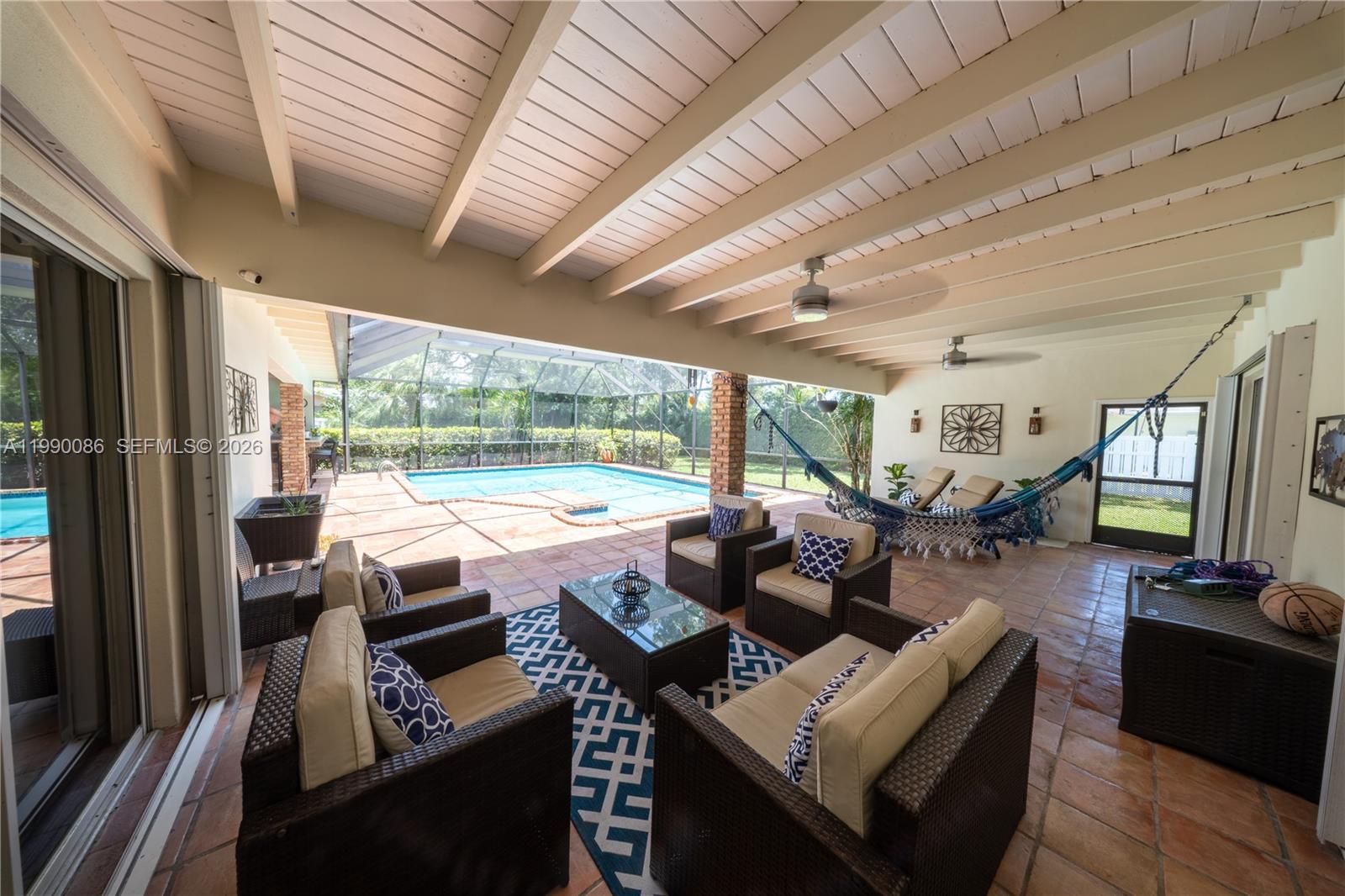 16445 SW 80th Ave, Palmetto Bay FL 33157