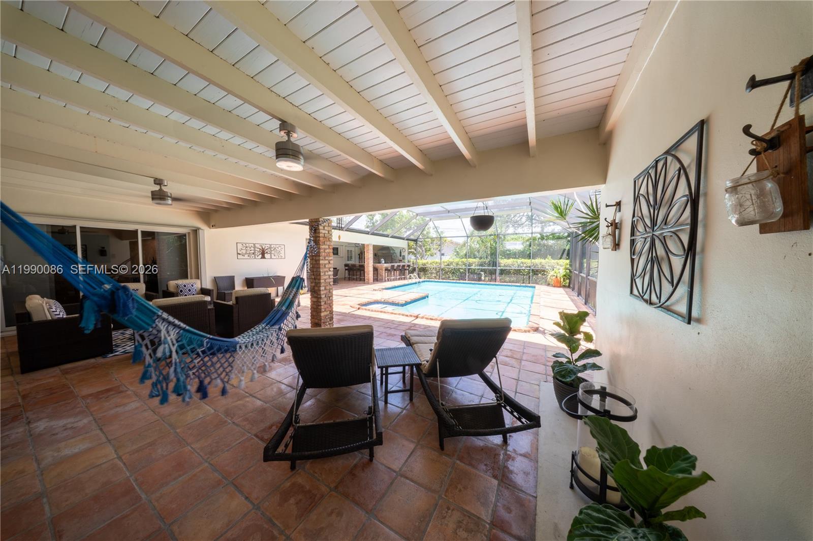 16445 SW 80th Ave, Palmetto Bay FL 33157