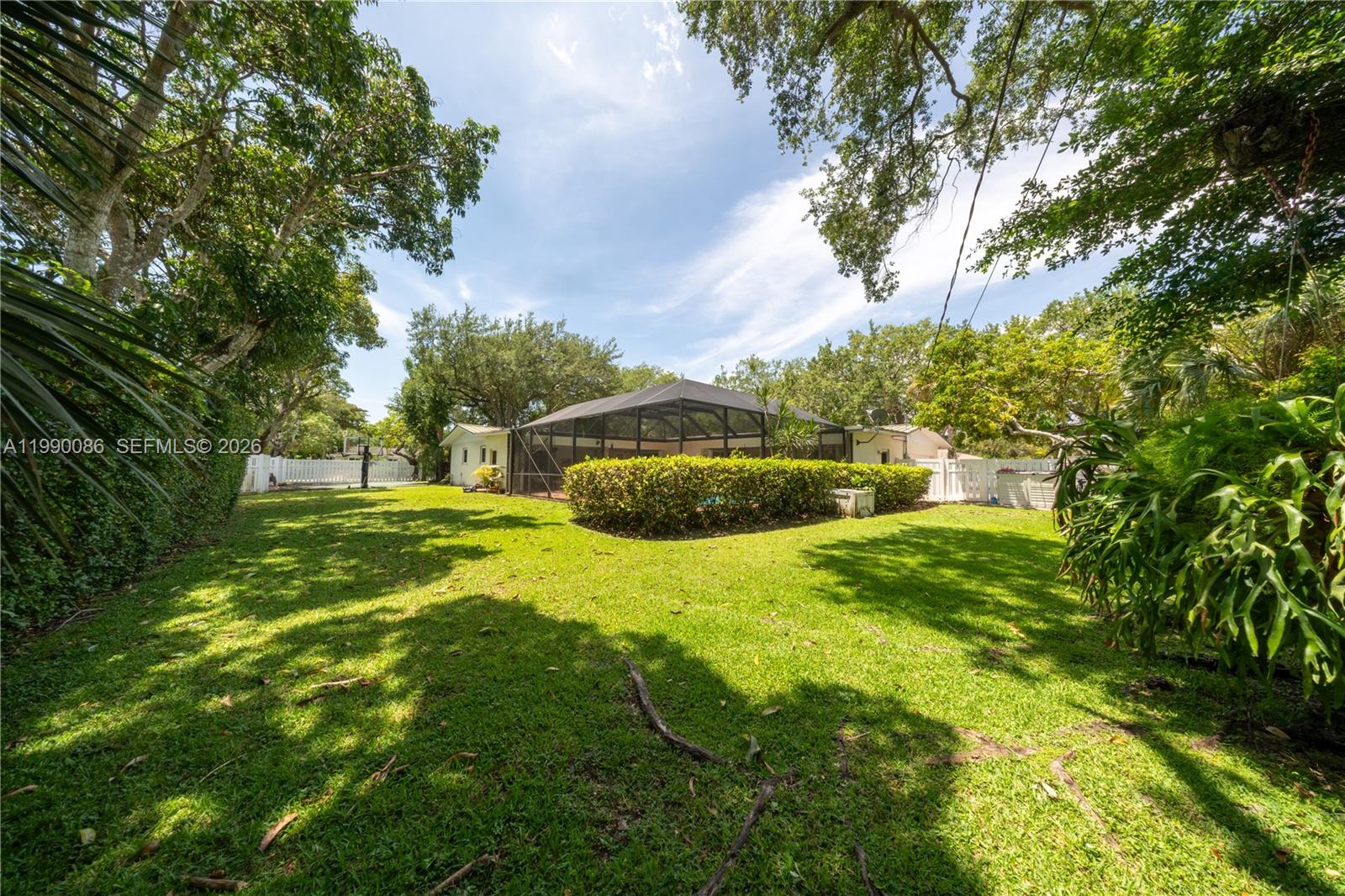 16445 SW 80th Ave, Palmetto Bay FL 33157