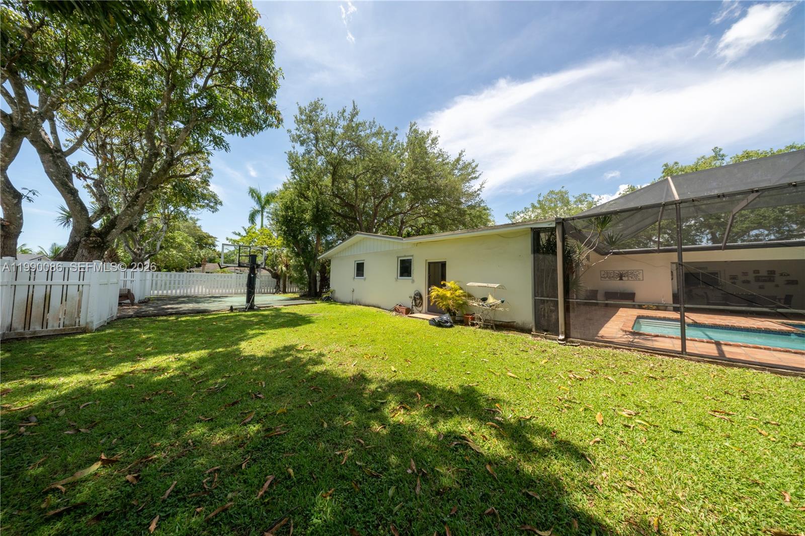 16445 SW 80th Ave, Palmetto Bay FL 33157