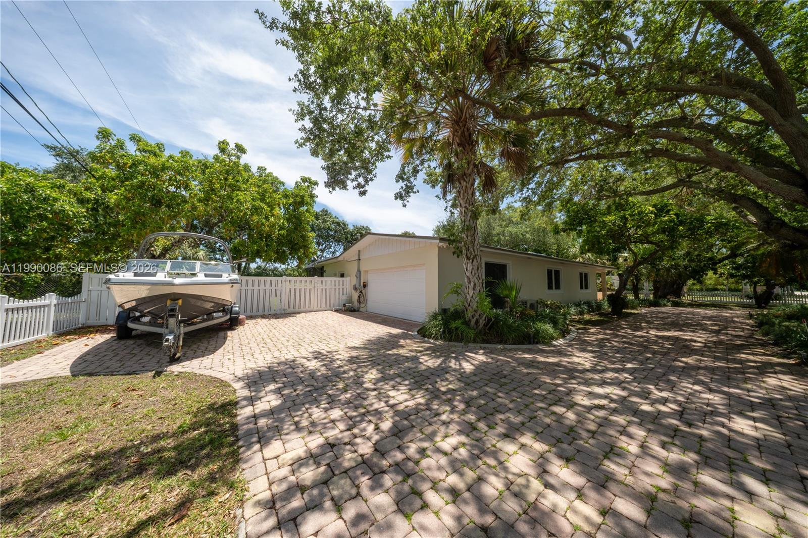 16445 SW 80th Ave, Palmetto Bay FL 33157