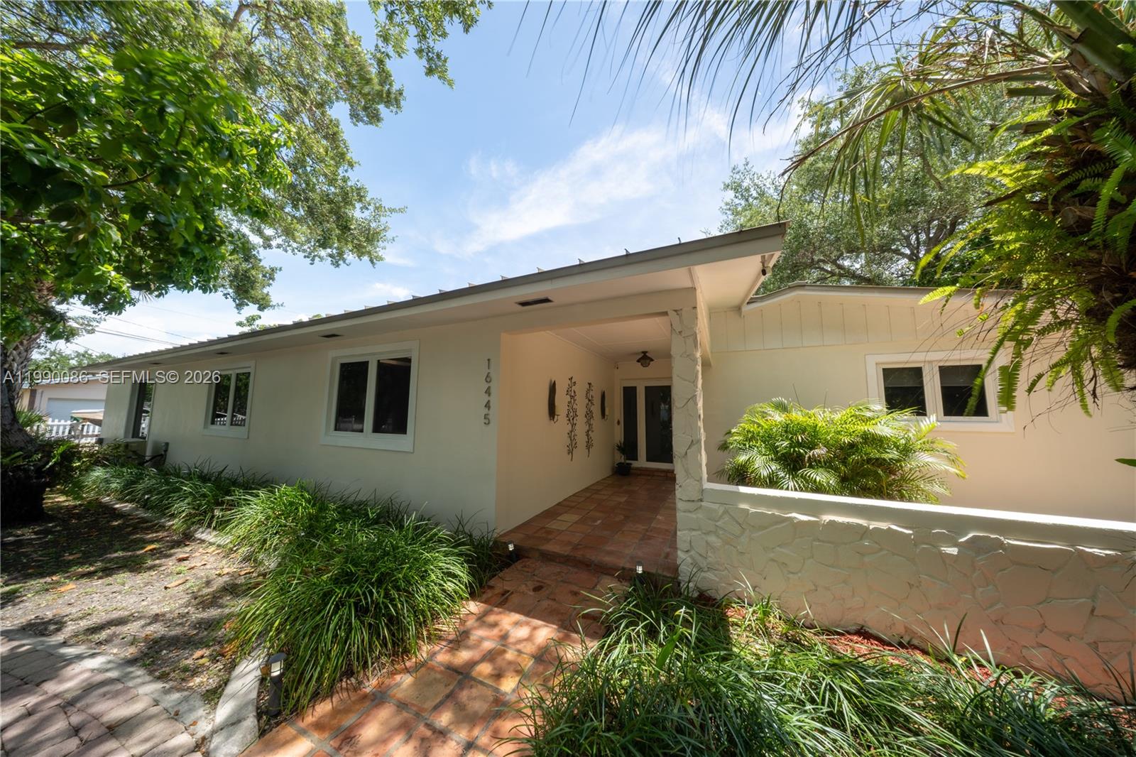 16445 SW 80th Ave, Palmetto Bay FL 33157