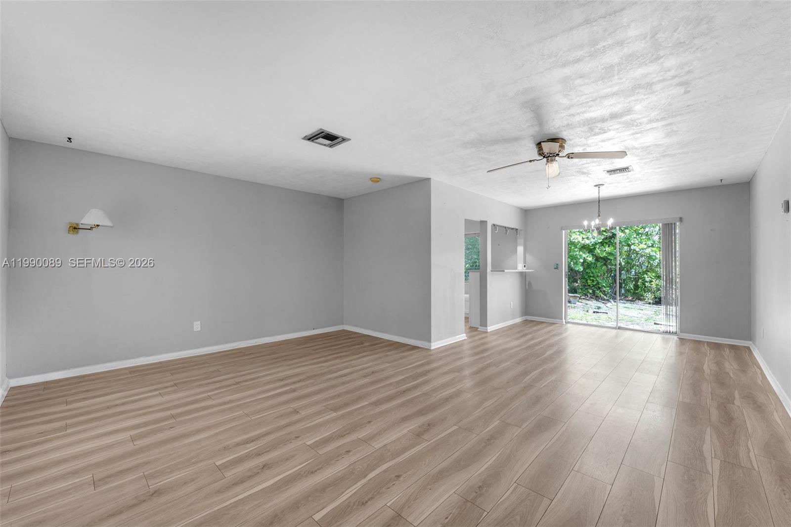 4341 SW 104th Ct, Miami FL 33165