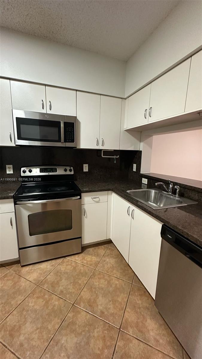 50 Key West Ct #50, Weston FL 33326