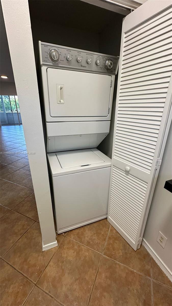 50 Key West Ct #50, Weston FL 33326