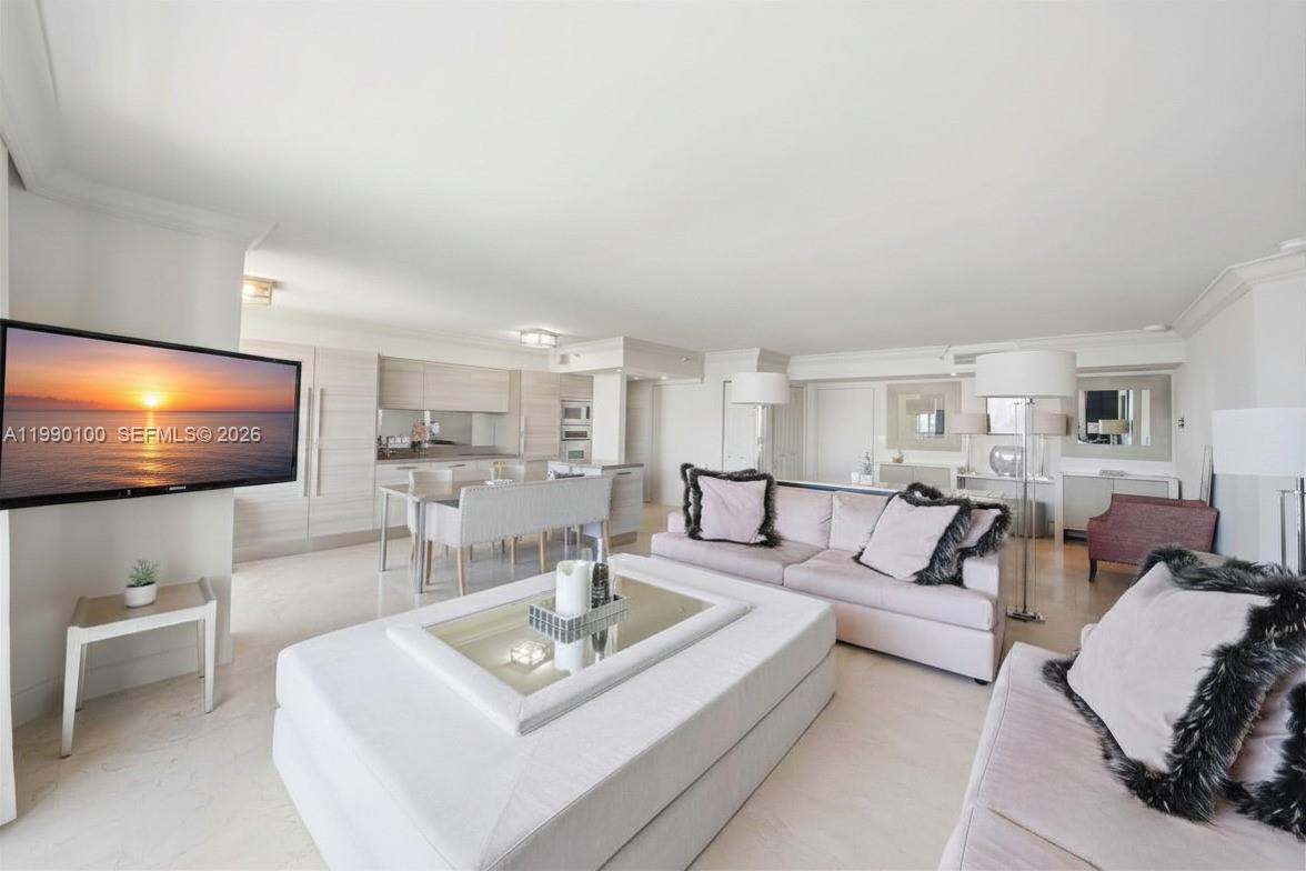 3530 Mystic Pointe Dr #1714, Aventura FL 33180