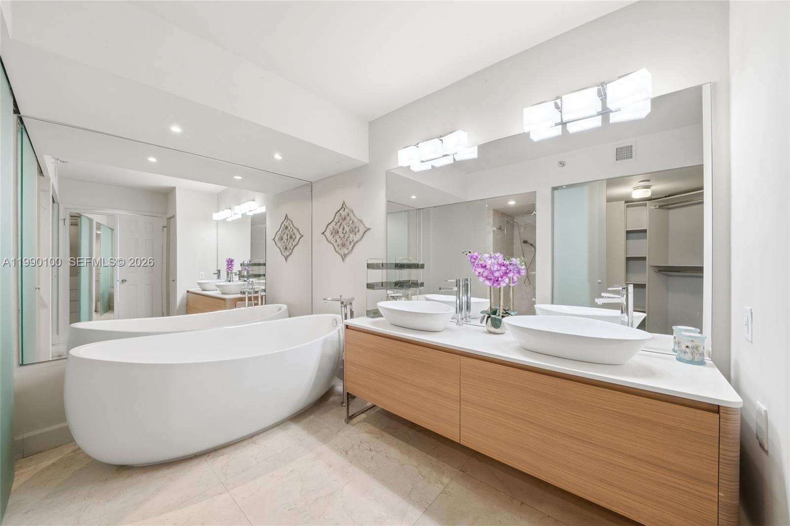 3530 Mystic Pointe Dr #1714, Aventura FL 33180