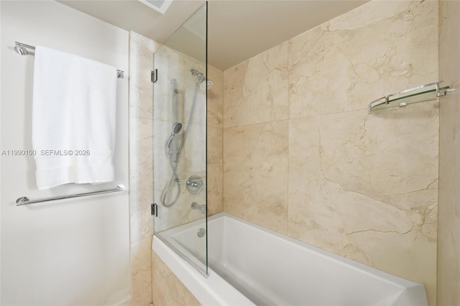 3530 Mystic Pointe Dr #1714, Aventura FL 33180