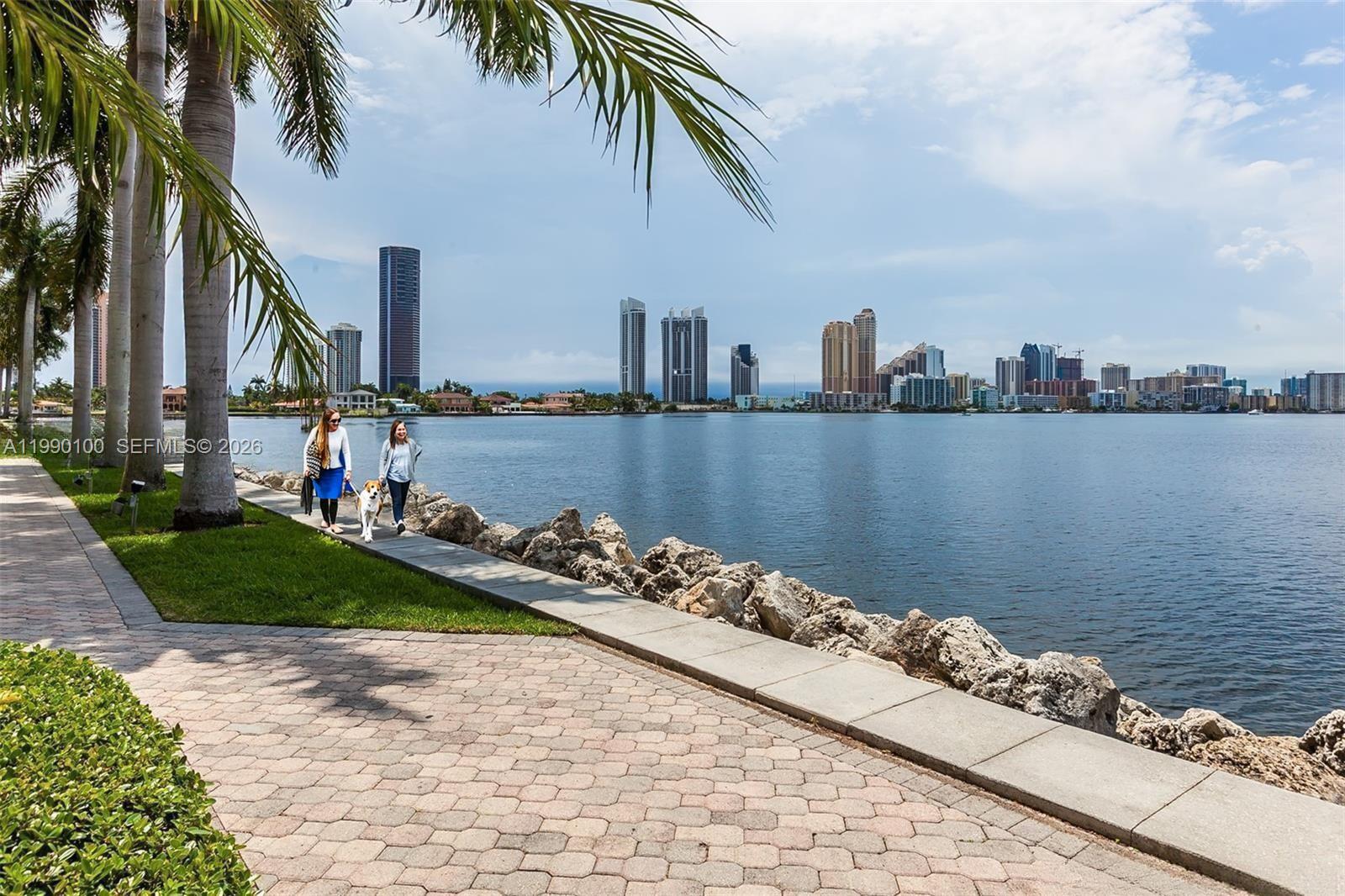 3530 Mystic Pointe Dr #1714, Aventura FL 33180