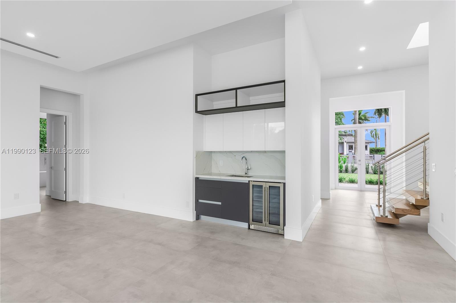9895 NW 26th St, Doral FL 33172