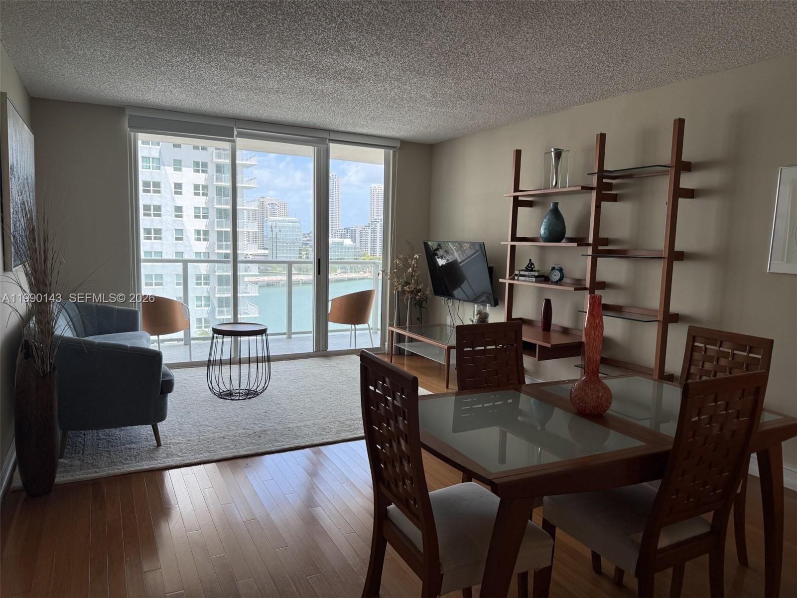 1155 Brickell Bay Dr #1206, Miami FL 33131
