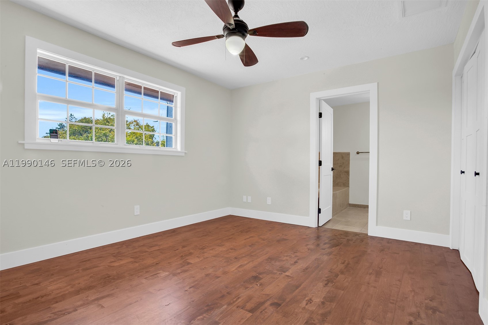 545 S Shore Dr, Miami Beach FL 33141