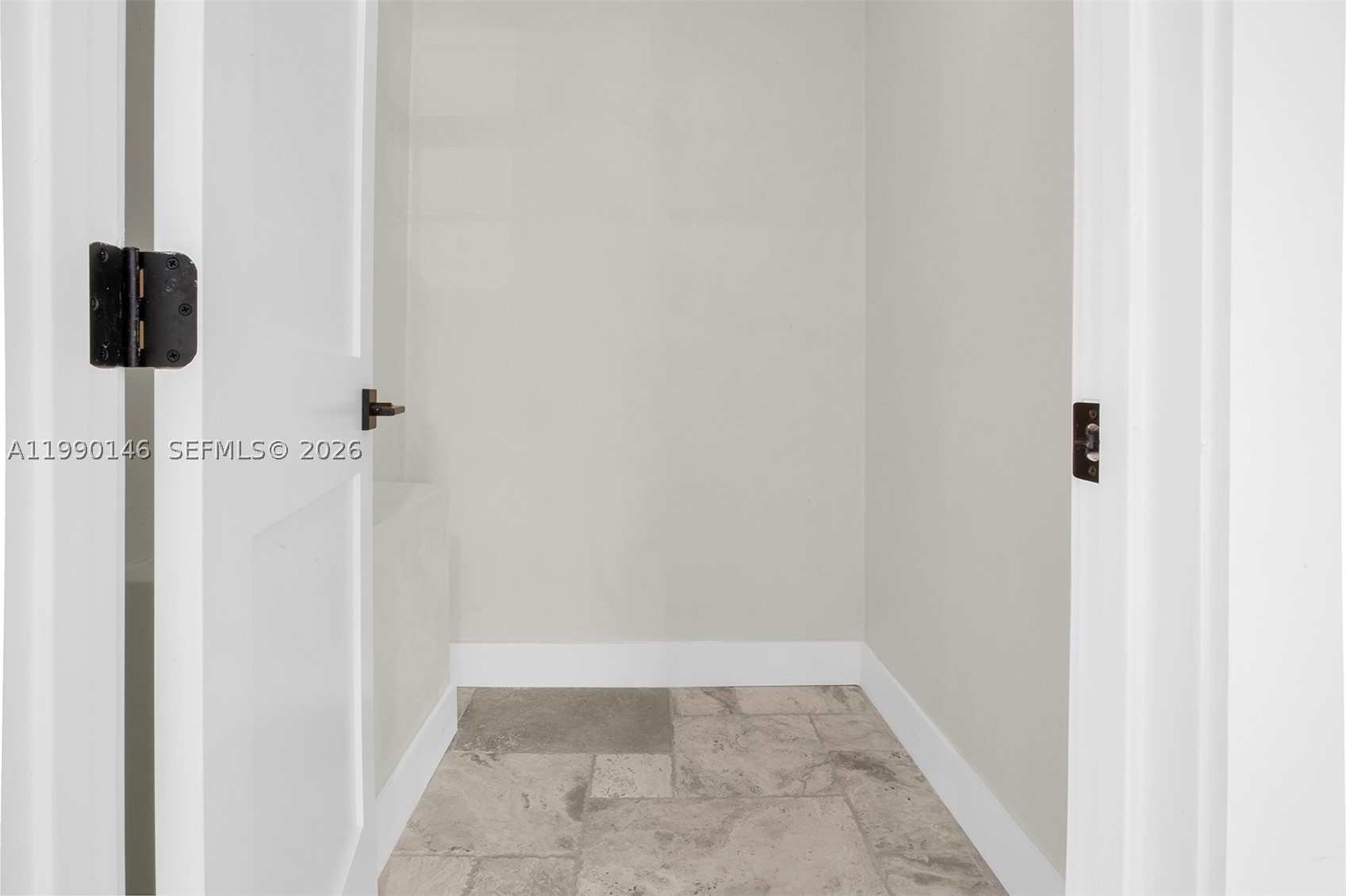 545 S Shore Dr, Miami Beach FL 33141