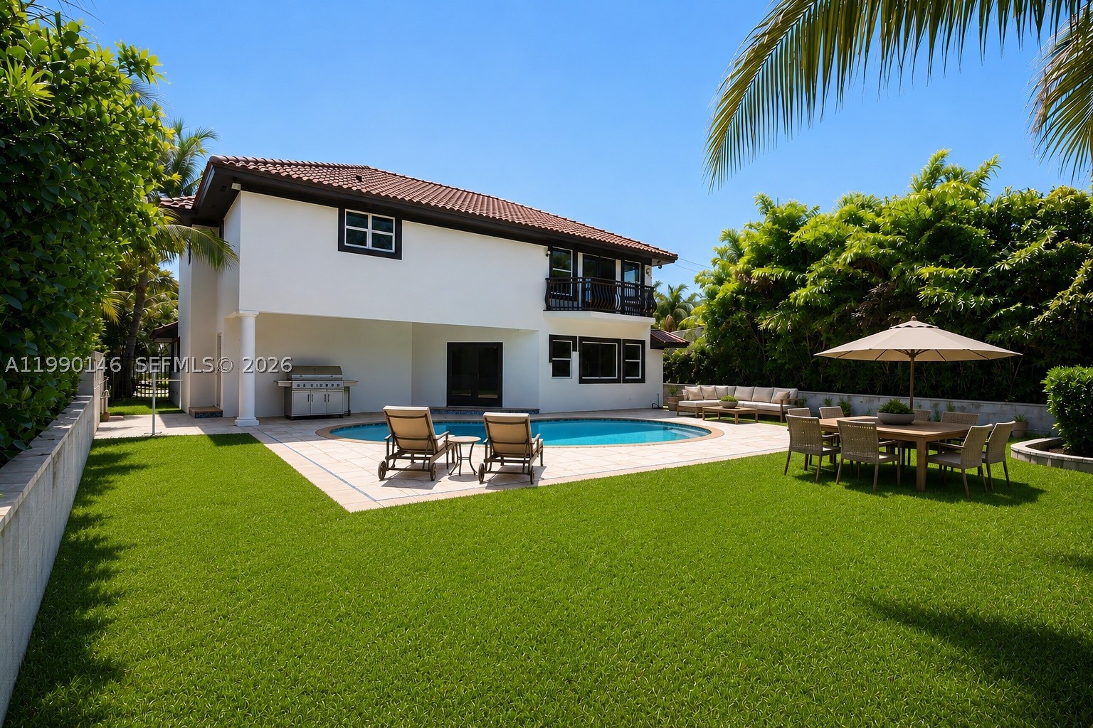 545 S Shore Dr, Miami Beach FL 33141