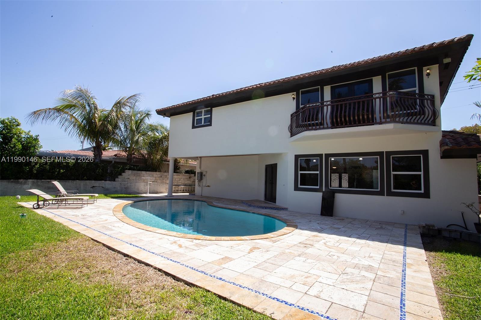 545 S Shore Dr, Miami Beach FL 33141