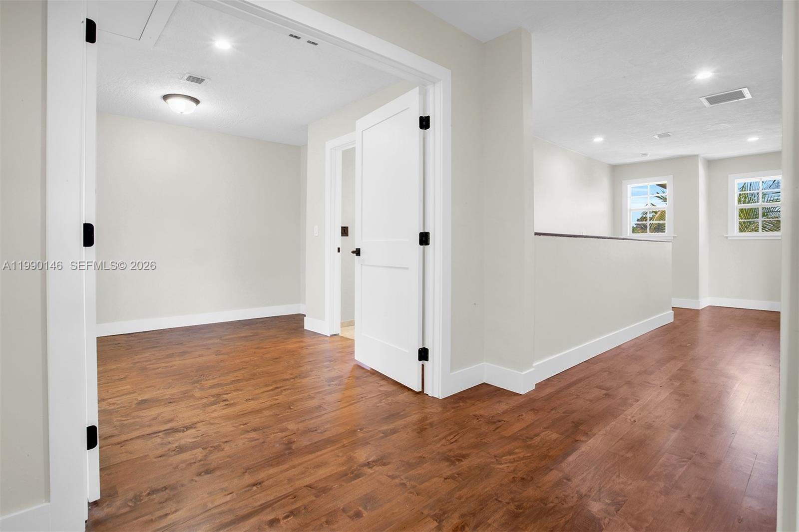 545 S Shore Dr, Miami Beach FL 33141