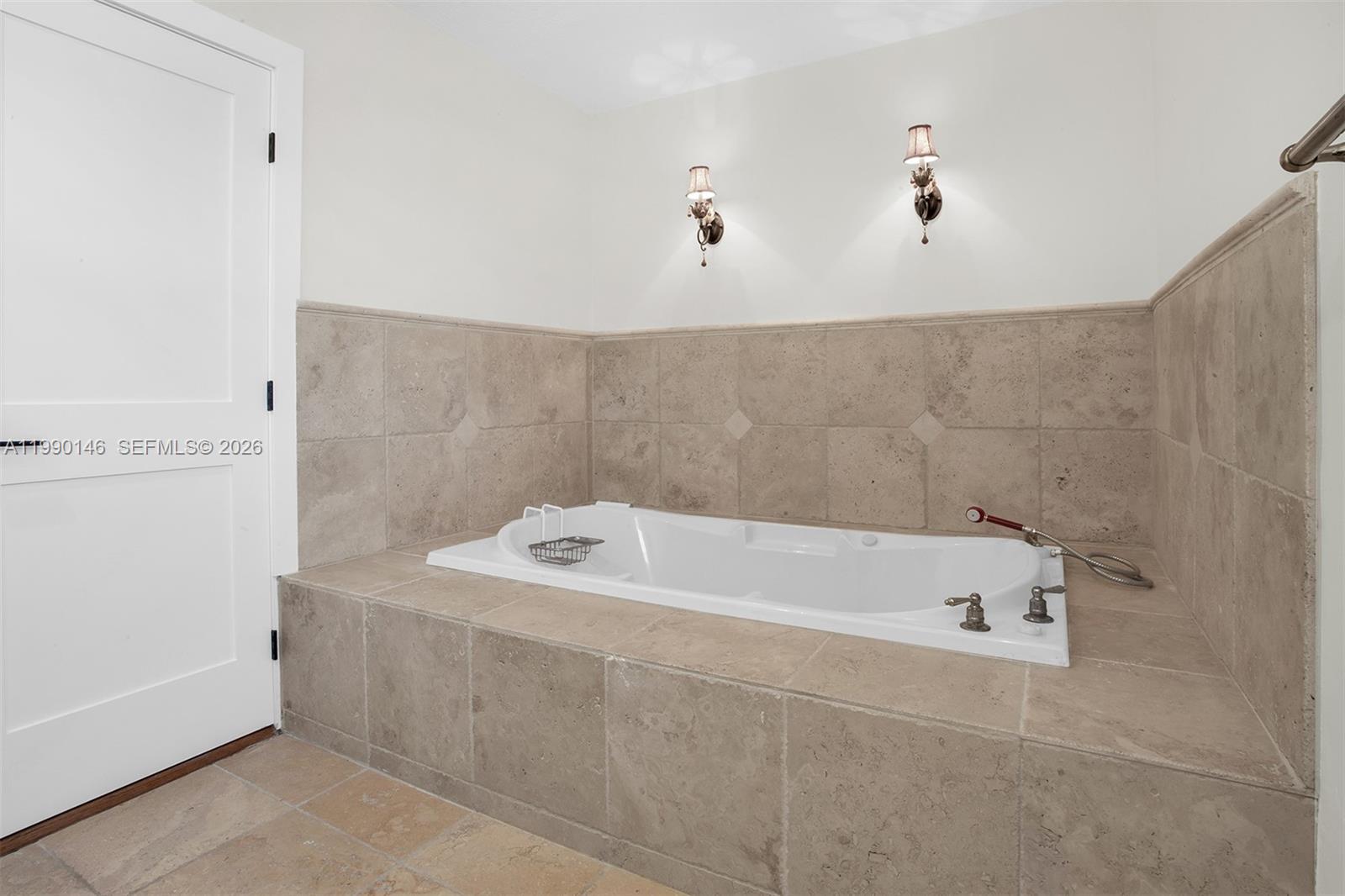 545 S Shore Dr, Miami Beach FL 33141