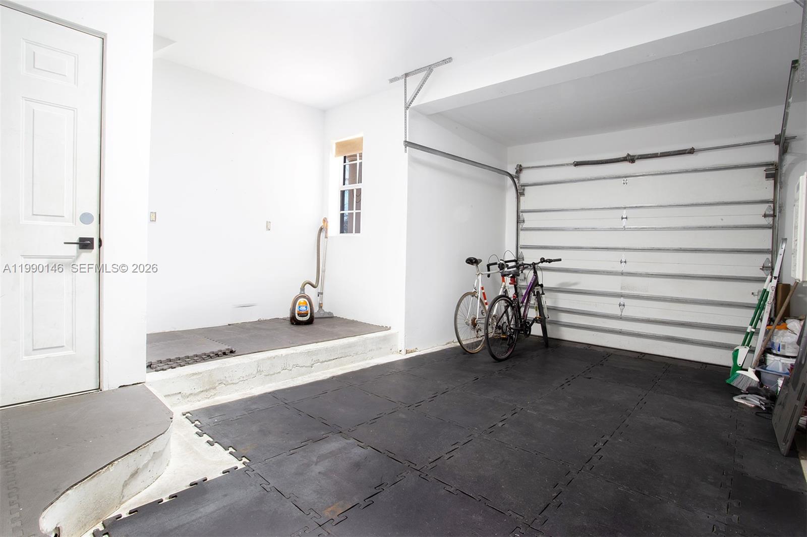 545 S Shore Dr, Miami Beach FL 33141