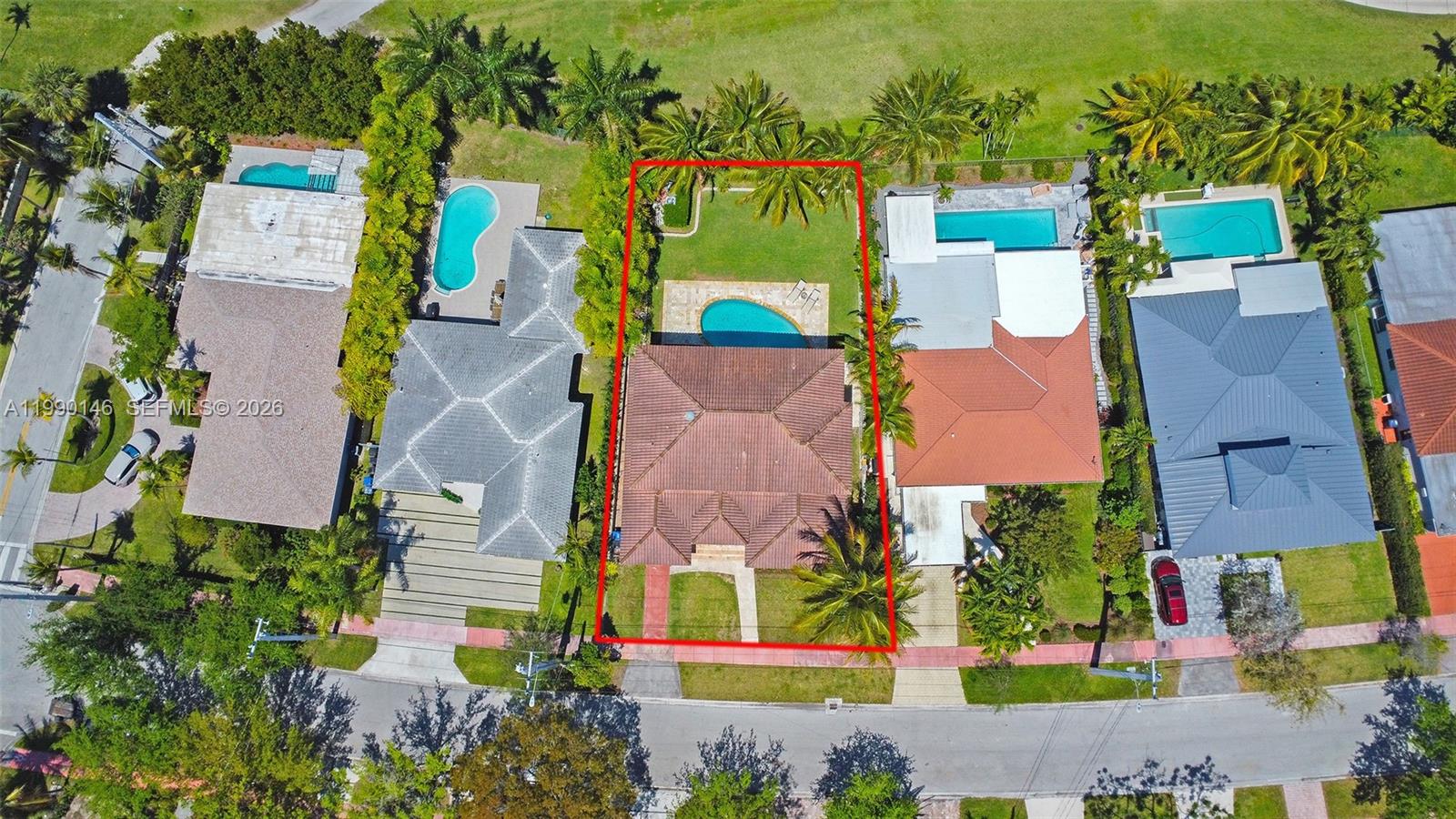 545 S Shore Dr, Miami Beach FL 33141