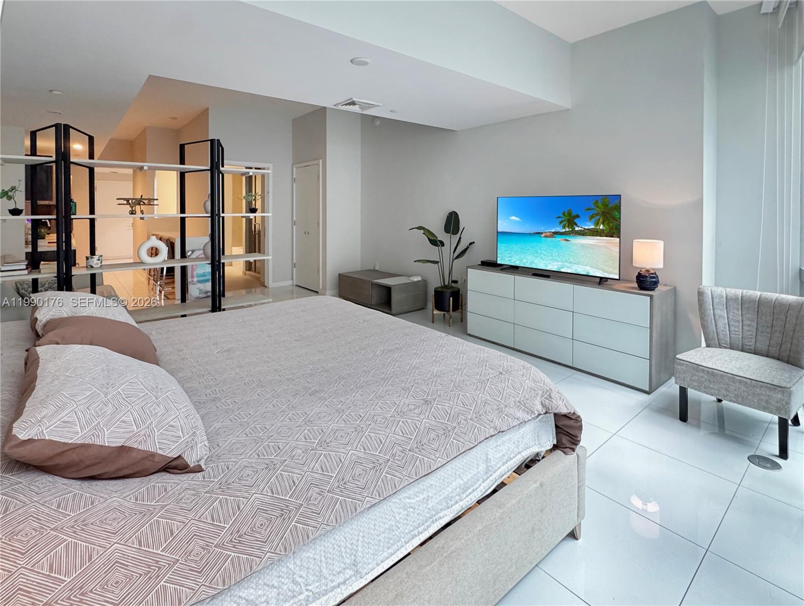 851 NE 1st Ave #302, Miami FL 33132