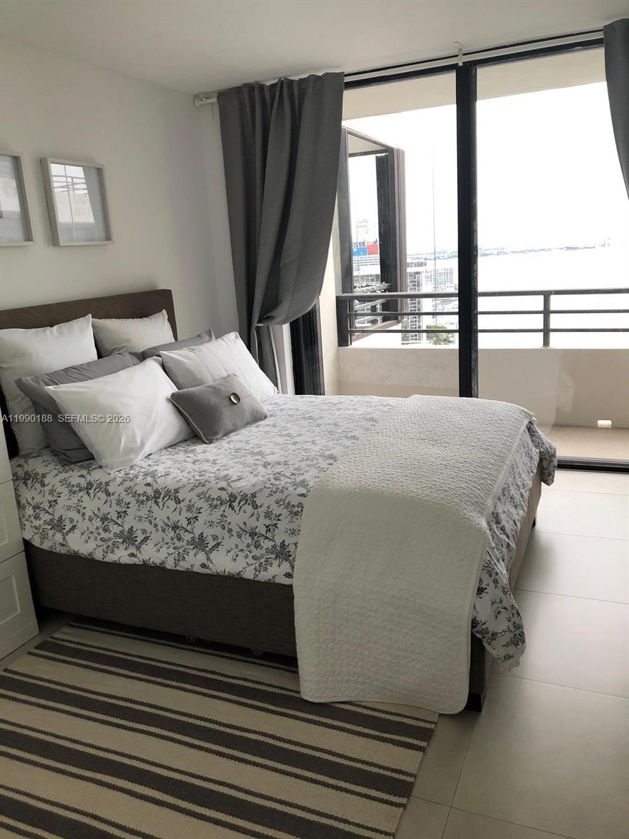 2333 Brickell Ave #PH207, Miami FL 33129
