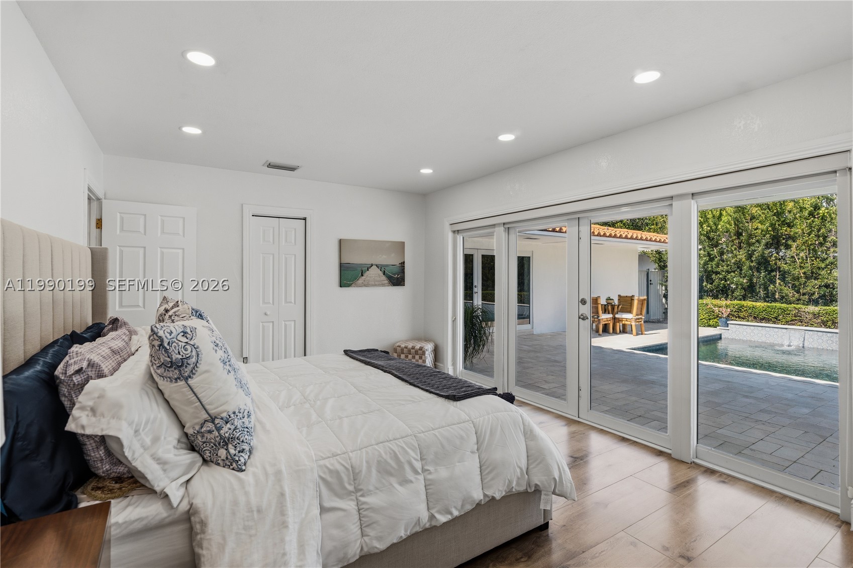 7327 Sabal Dr, Miami Lakes FL 33014