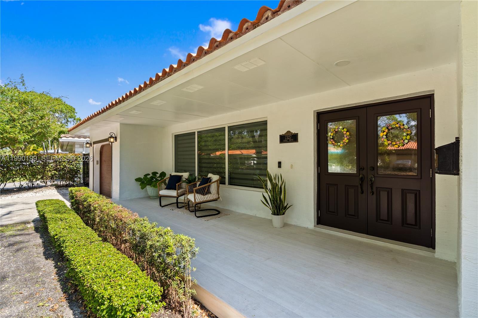 7327 Sabal Dr, Miami Lakes FL 33014