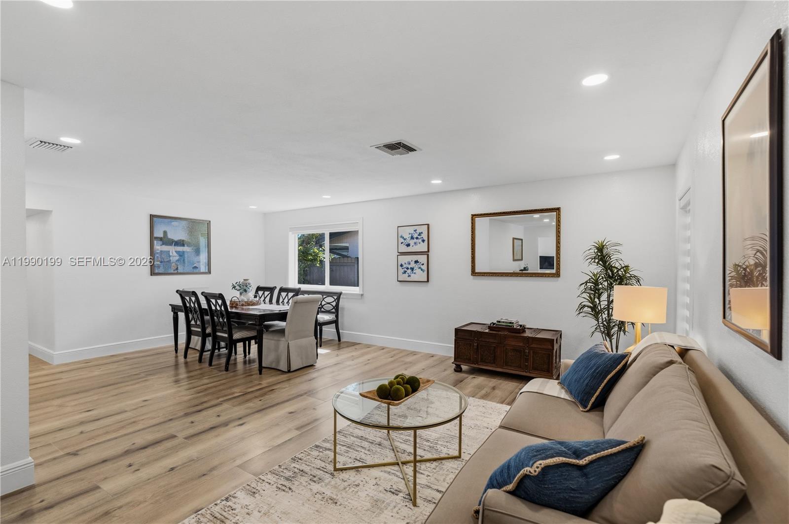 7327 Sabal Dr, Miami Lakes FL 33014