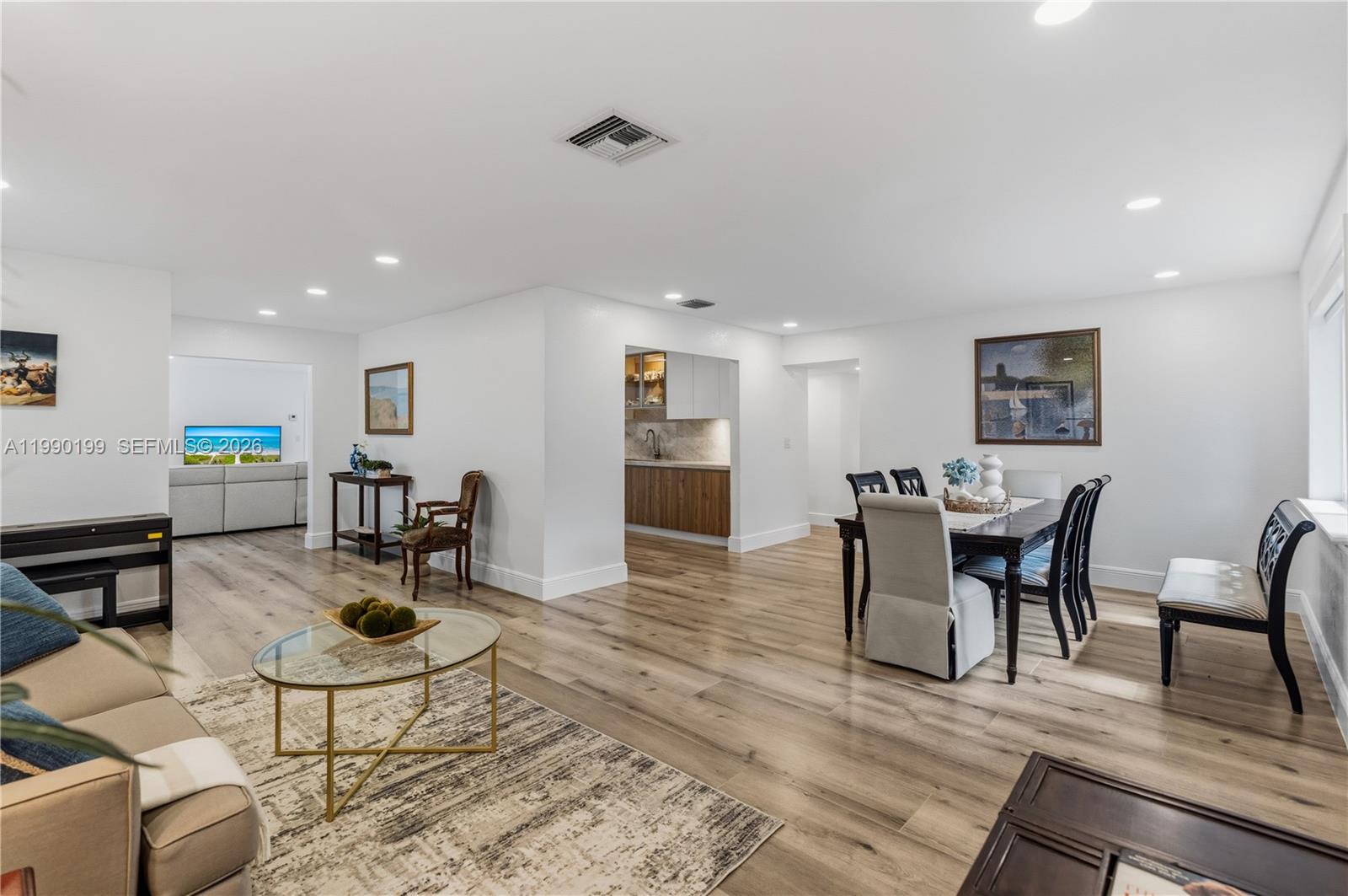 7327 Sabal Dr, Miami Lakes FL 33014