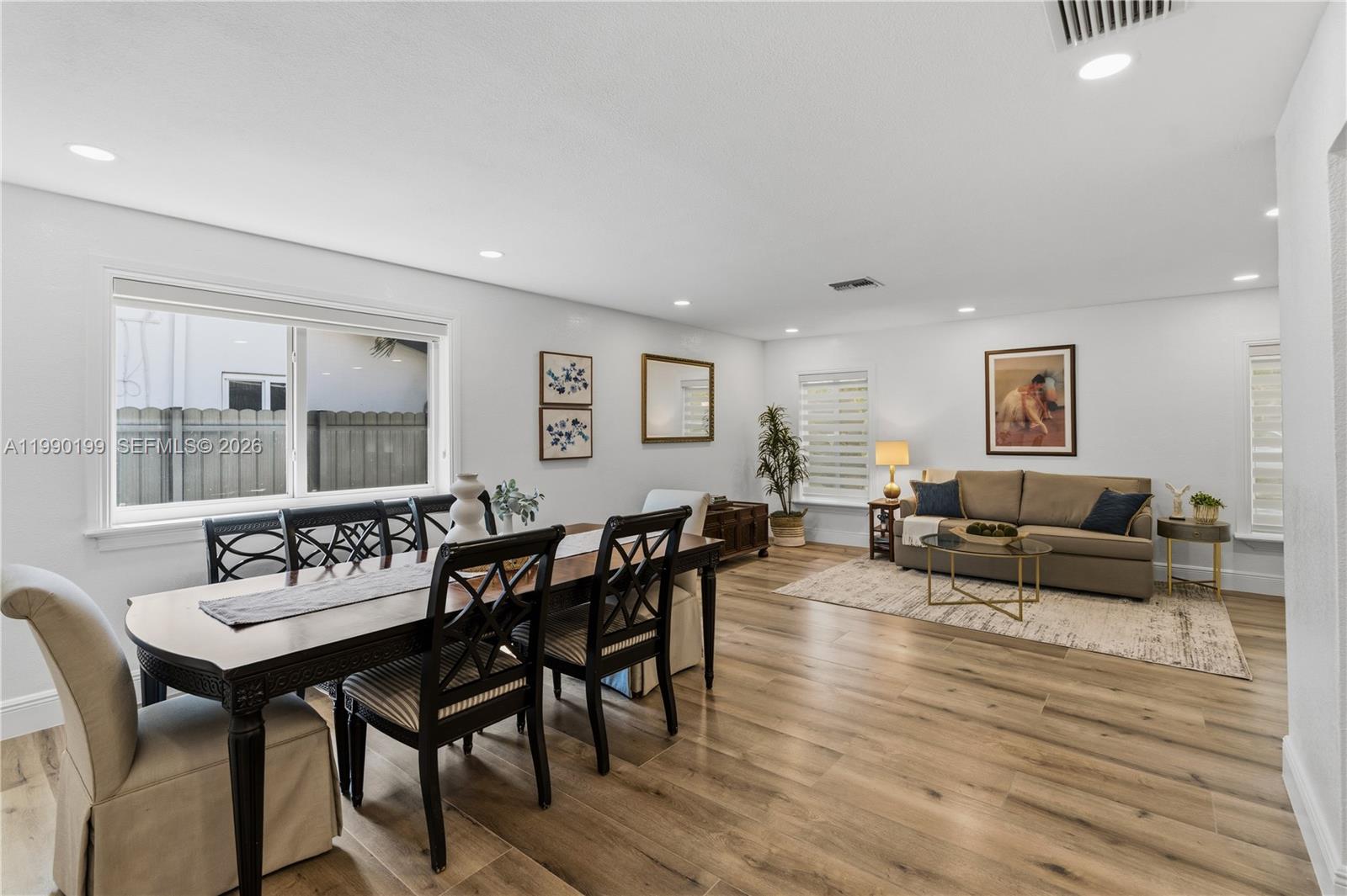 7327 Sabal Dr, Miami Lakes FL 33014