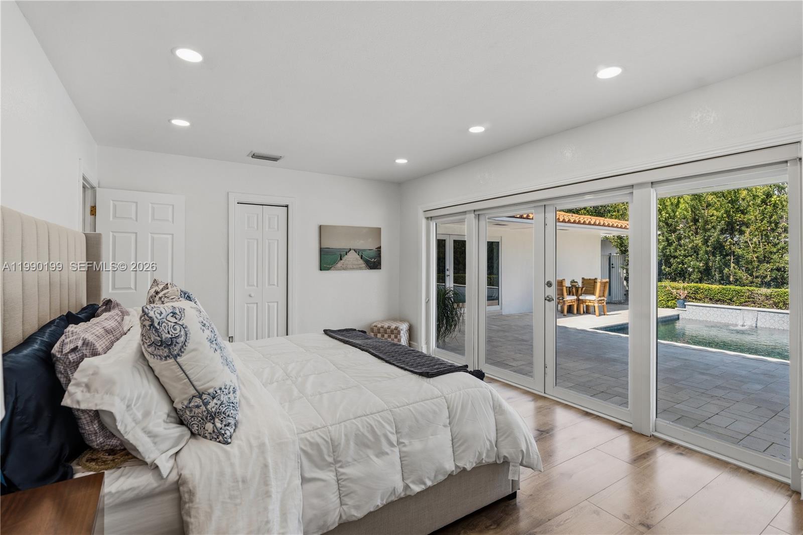 7327 Sabal Dr, Miami Lakes FL 33014