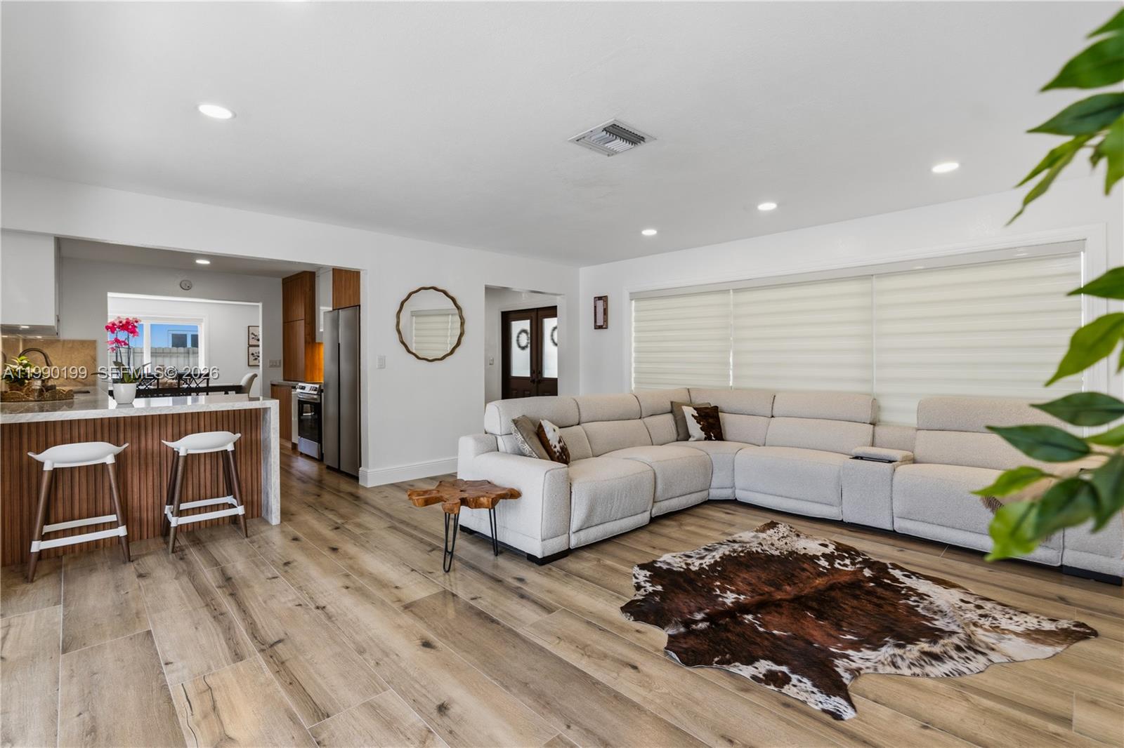 7327 Sabal Dr, Miami Lakes FL 33014