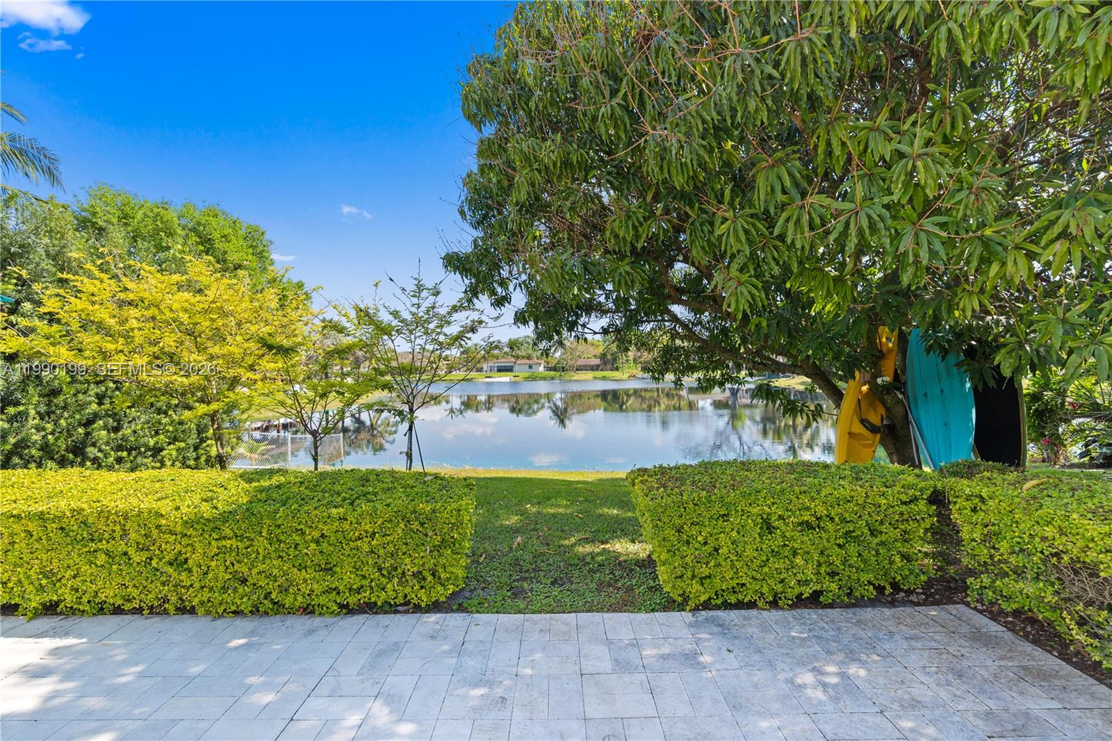 7327 Sabal Dr, Miami Lakes FL 33014